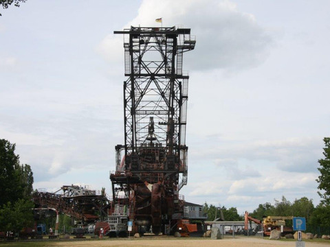 Großer Bagger in Hagenwerder