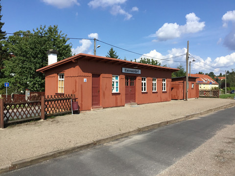 Ehemaliger Bahnhaltepunkt Kleinnaundorf