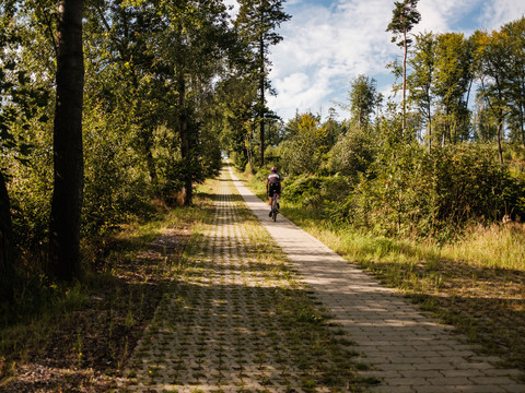 naturnahe Wege durch die Landschaft - hier bei Rammenau
