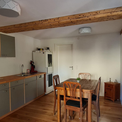 Esszimmer mit Küche