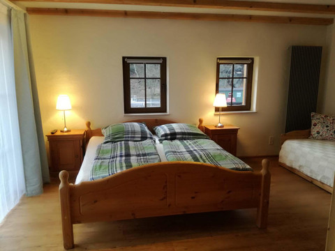 Schlafzimmer-Oybin-Doppelbett