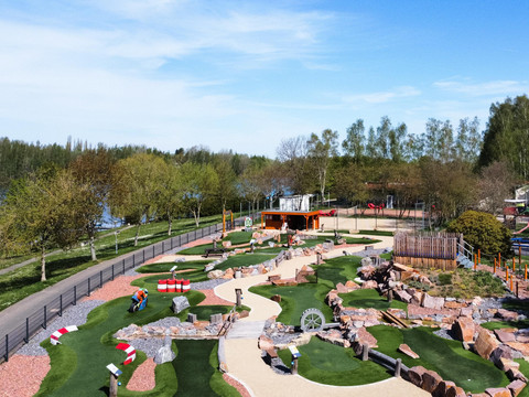 Abenteuer Minigolfanlage am Stausee Oberwald