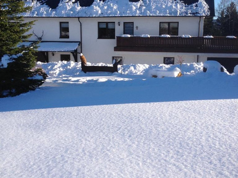 4c3bfe4e-89d1-48e1-a118-61c8efbf651a