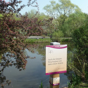 Zitatstafel Pilgerweg im Kurpark