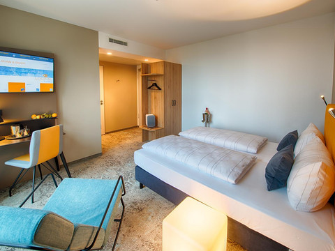 337_1_juniorsuite_loginn_Leipzig_1071117_k