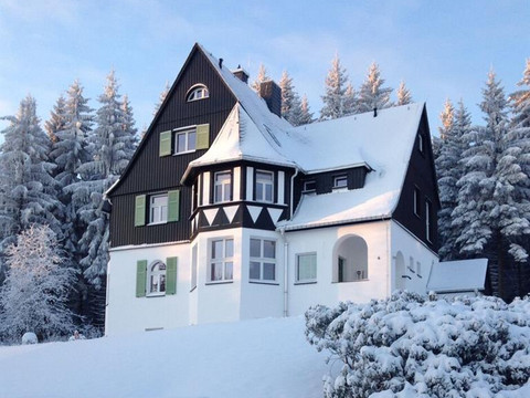 Außenansicht im Winter