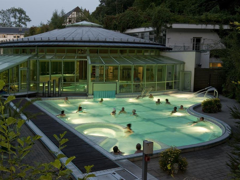 Thermalbad Außenbecken