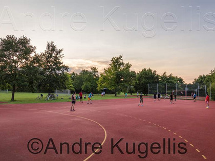 Einer der Fußballplätze der Freisportanlage am Salzgittersee