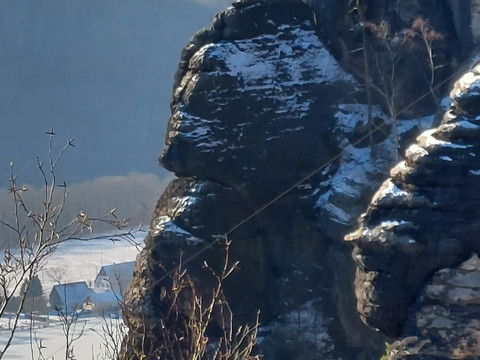 Lilienstein mit Teufelsloch