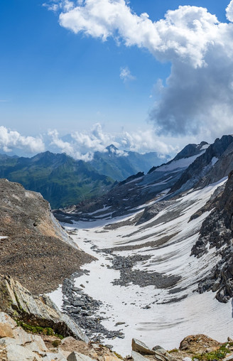 Ausblick vom Zwischbergenpass Richtung Zwischbergental
