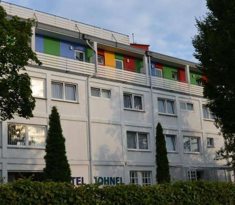 Hotel Johnel - Aussenansicht
