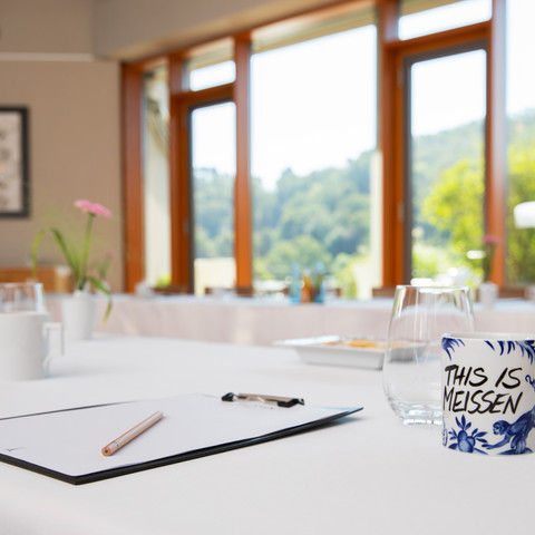Conference at the restaurant