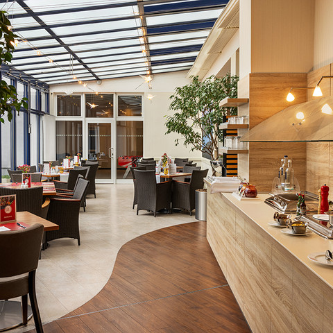 Amedia Dresden Elbpromenade, Trademark Collection by Wyndham Buffet im Amedia Dresden ElbpromenadeBuffet at Amedia Dresden Elbpromenade