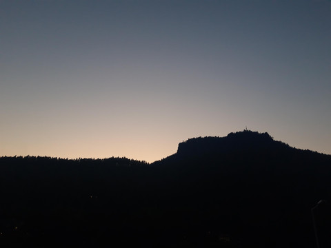 Sonnenuntergang mit Blick zum Lilienstein