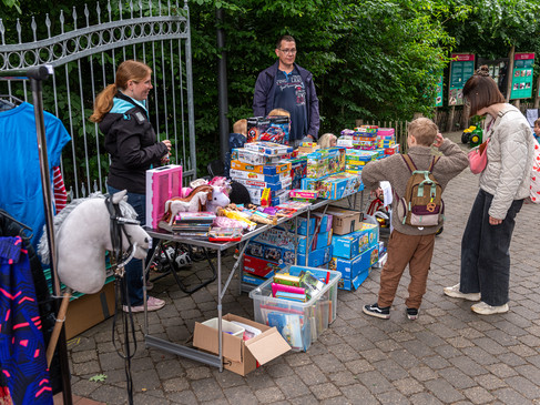 © Franz Frieling_Kinder-Imkertag (1).jpg