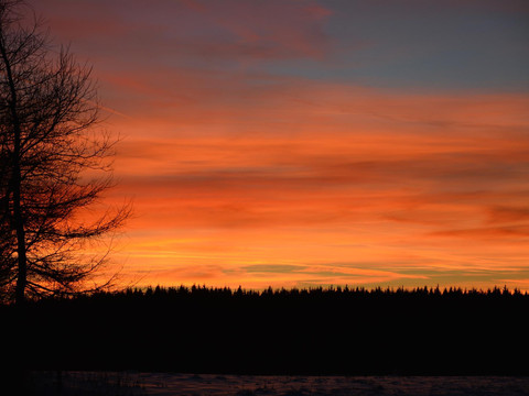 Sonnenuntergang im Winter