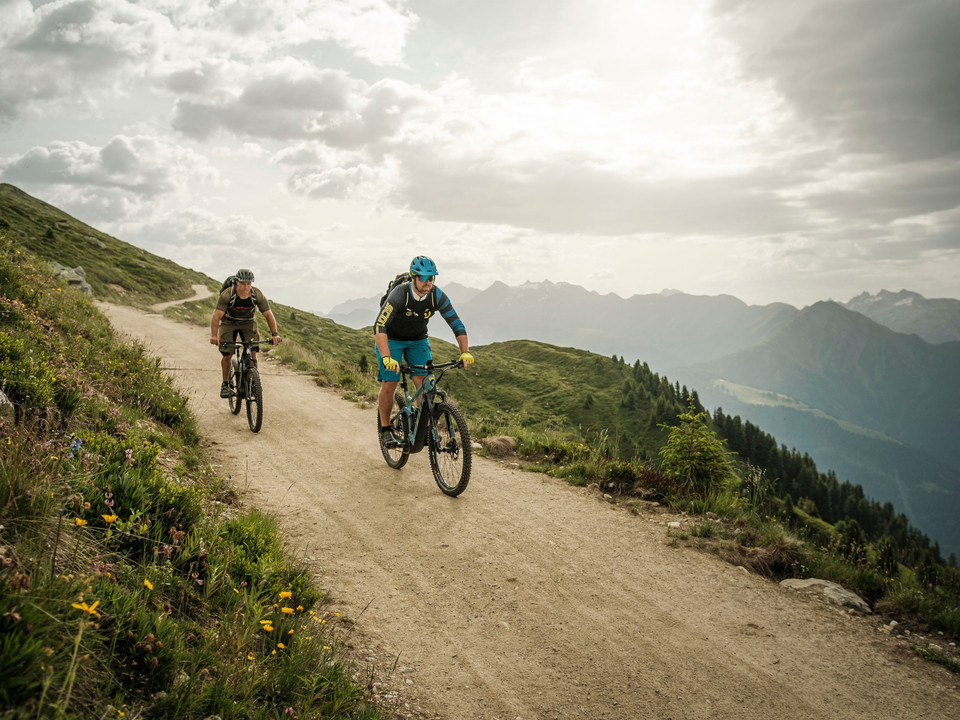 3. Etappe: Fiesch - Fiescheralp - Schönbodensee - Bettmeralp