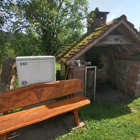 unser Backhaus beim Haus