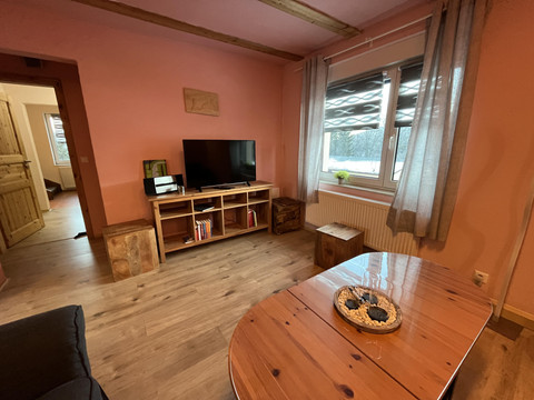 WOHNZIMMER APPARTEMENT A