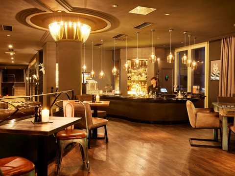 Chemnitz_CO_56_3I2A5711_Bar_web