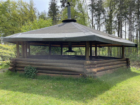 Knaus Campingpark Wingst Grillhütte