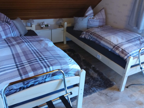 Ferienwohnung Luxberg Schlafzimmer.jpg