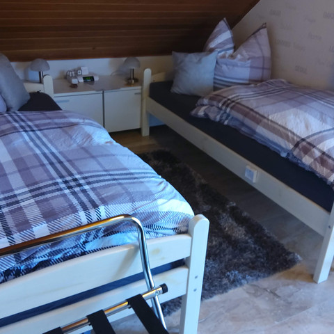 Ferienwohnung Luxberg Schlafzimmer.jpg