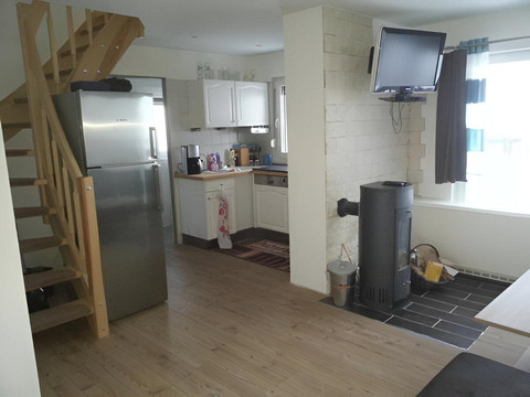 9b922fc5-3248-475a-94fc-d168fb753aa0_358559