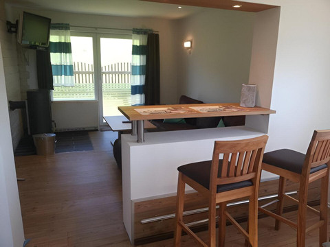 83911220-d69d-43f7-9e0e-c916bb3cc083_358559