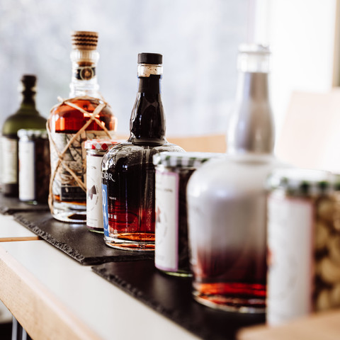 Exklusives Erlebnis Rum Schokolade Degustation Auswahl Exklusives Erlebnis Rum Schokolade Degustation Auswahl