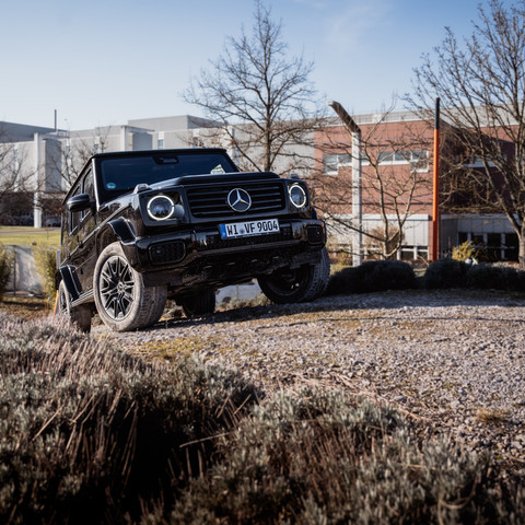 Mercedes-Benz Offroad Parcours The Rock! Brueckenfahrt Mercedes-Benz Offroad Parcours The Rock! Brueckenfahrt