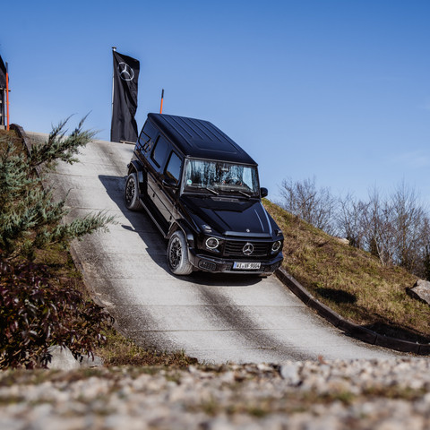 Mercedes-Benz Offroad Parcours The Rock! Rampe Mercedes-Benz Offroad Parcours The Rock! Rampe