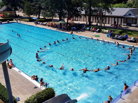 Sommerbad Glauchau - Wassergymnastik