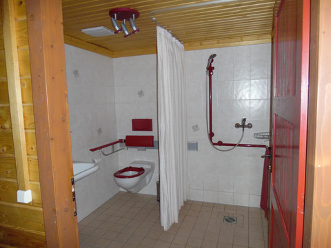 EG Sanitärbereich rollstuhlgerecht