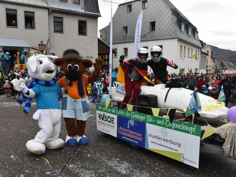 Faschinsbild Weltmeisterscchaft Bob beim Fasching