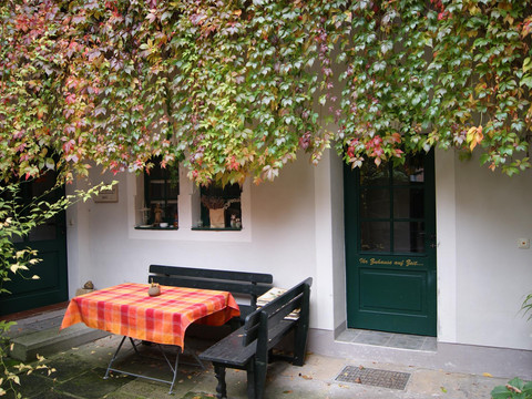 Innenhof mit Sitzecke