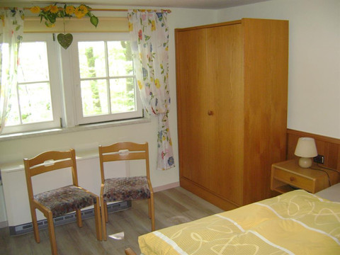 Schlafzimmer 2