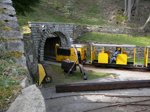 Bergwerk-Einfahrt