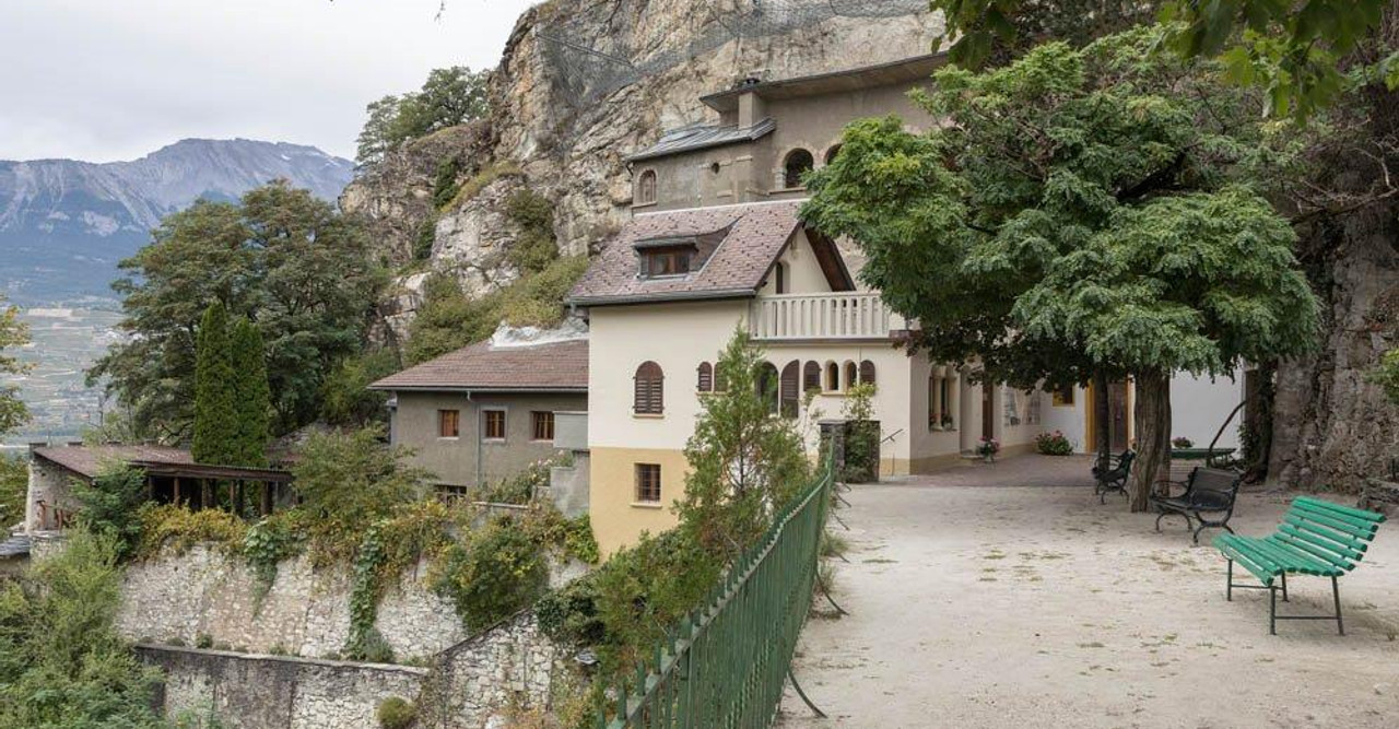 Longeborgne: Einsiedelei mit Wallfahrtskapellen