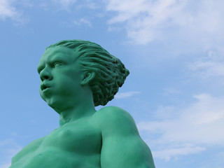 Reisender Riese im Wind