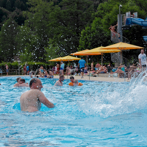 Freibad Altensteig Schwimmbecken Freibad Altensteig Schwimmbecken