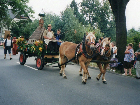 img027