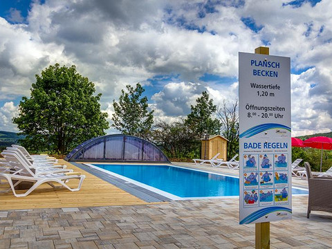 Wettiner-Hoehe-Pool10-web