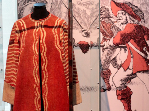 Rock eines Zwickauer Stadtsoldaten aus dem 17 Jh.