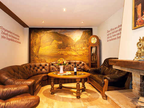 Gemütliche Stunden am Kamin