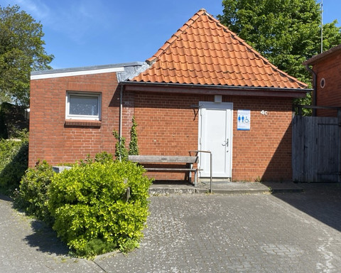 wc-anlage-stickenbuettel-feuerwehr-galerie-poi-01-nordseeheilbad-cuxhaven.jpeg