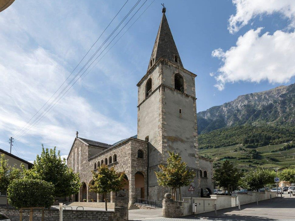 Fully: Kirche St. Symphorian