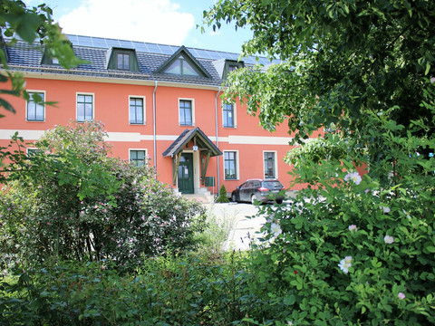 Pension ehem. Sächsisch-Bayrischer Hof in Herlasgrün, Außenansicht