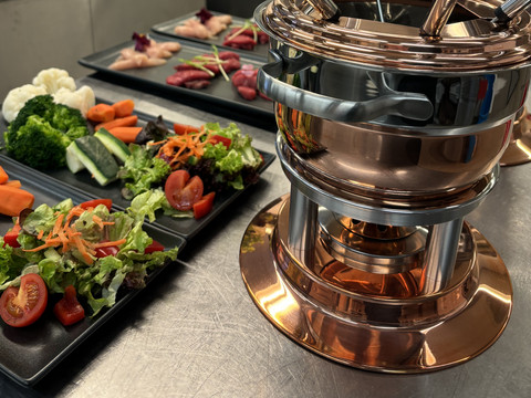 Restaurant & Bar No.9_Fondue 2.png