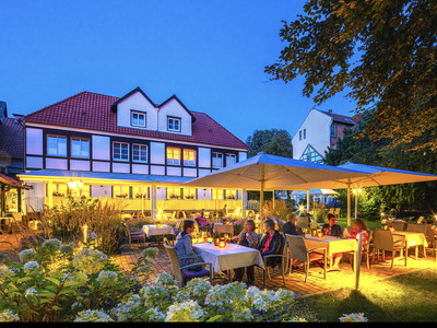 Hotel Braunschweiger Hof - Bad Harzburg - Terrasse am Abend